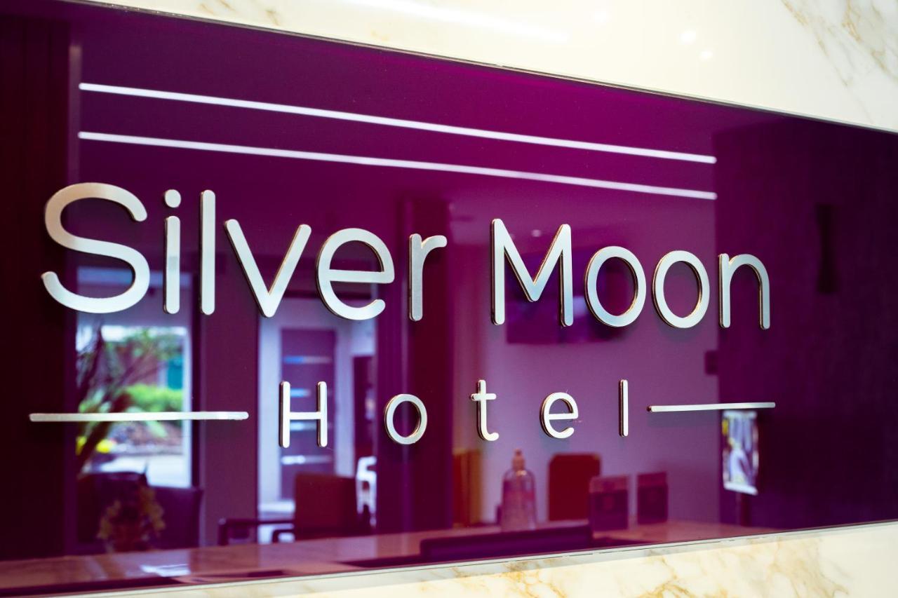 Silver Moon Hotel Abidjan Exterior foto