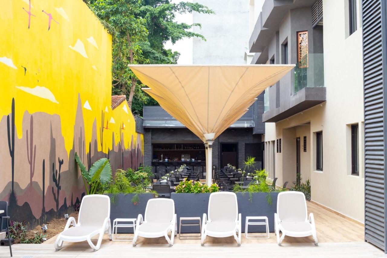 Silver Moon Hotel Abidjan Exterior foto