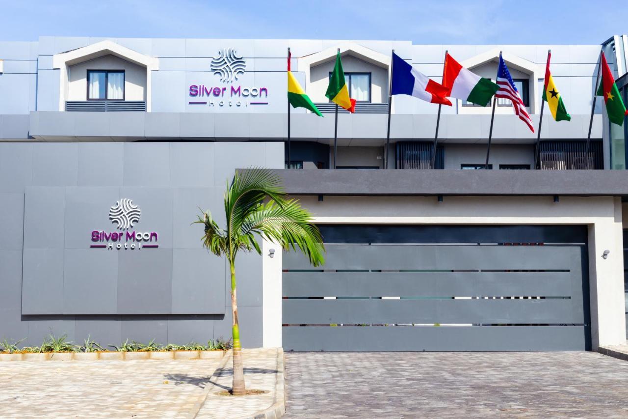 Silver Moon Hotel Abidjan Exterior foto
